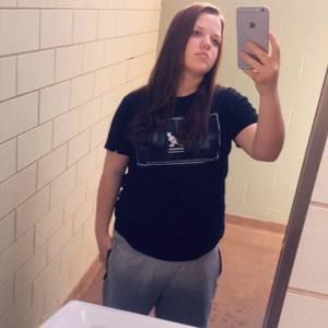 Meet your Posher, Alyson